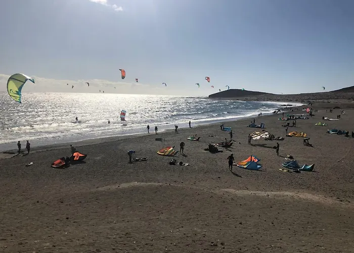 Apartment Tranquil Sunny With Private Rooftop Granadilla De Abona