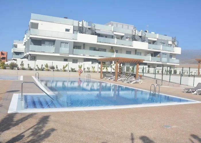 Tranquil Sunny With Private Rooftop Granadilla De Abona