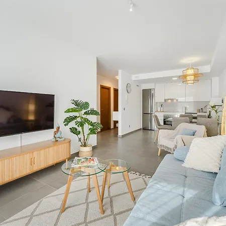 Apartman Tranquil Sunny With Private Rooftop Granadilla de Abona